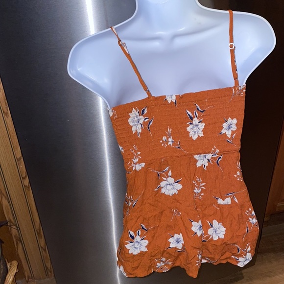 ‼️CLEARANCE‼️Orange Floral Spaghetti Strap 🤍🧡 - Picture 8 of 14